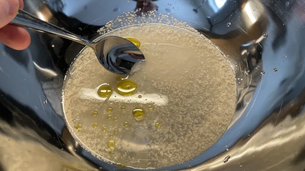 yeast and oil for detroit style pizza